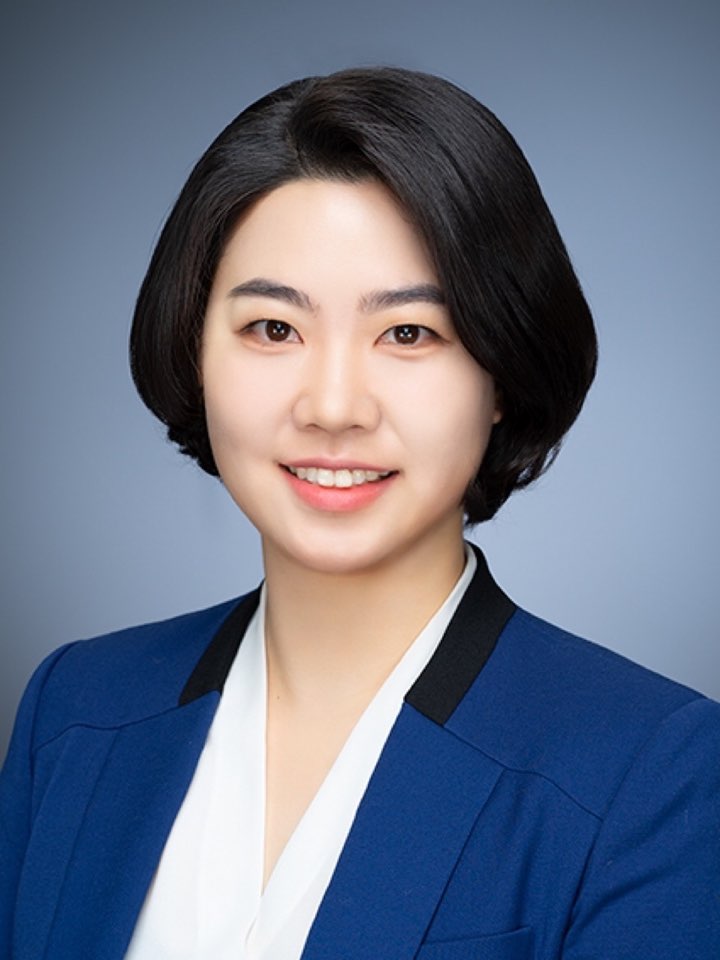 교수사진